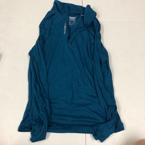 Reebok Tops - Reebok Workout Dri-Fit long sleeve